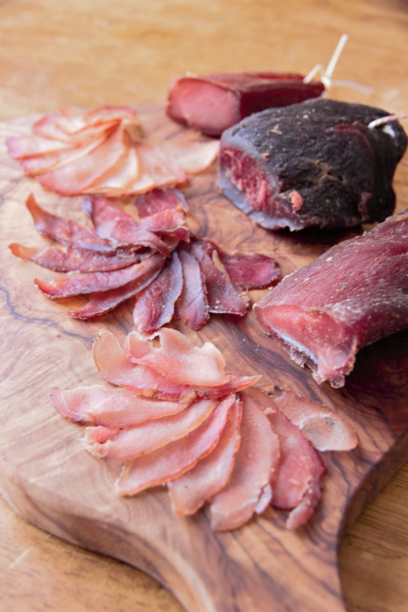 How to thinly slice cured meat (methods & pictures)