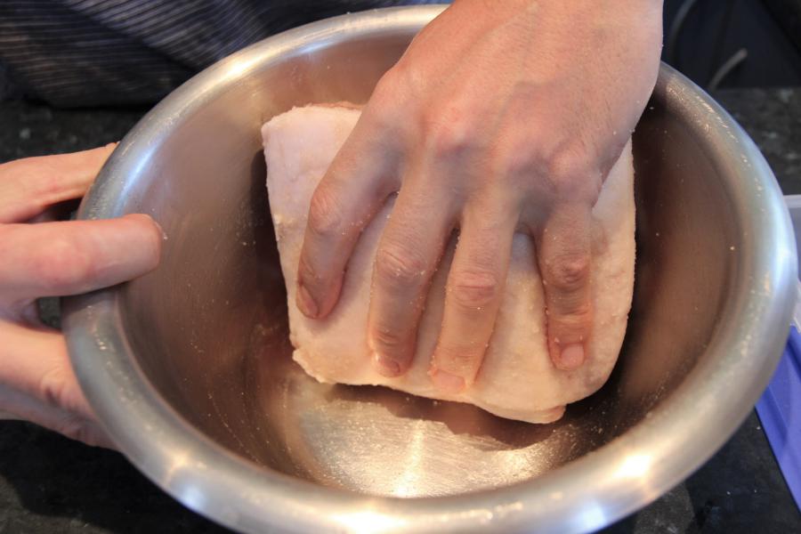 Using a bowl and curing meat before hot smoking large