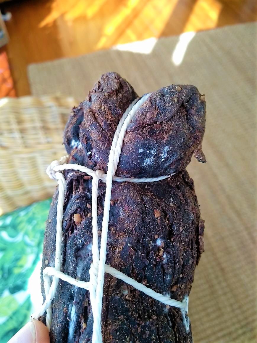 Pennicilin White Mold of Cured Meat large Eat Cured Meat